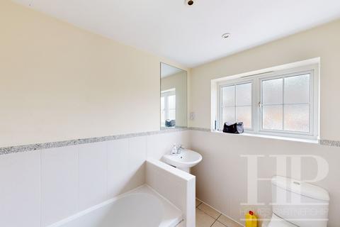 3 The Tithe, Ifield, Crawley, RH11 0NR