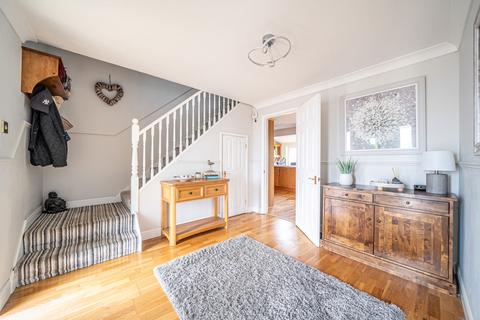 39 Avon Road, Oakley, Basingstoke, RG23 7DJ