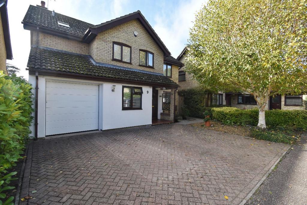 Stansfield Gardens, Fulbourn, Cambridge 4 bed detached house for sale