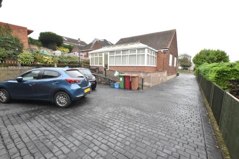 2 bedroom detached bungalow for sale, Moorwell Road, Scunthorpe