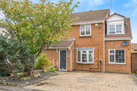 4 bedroom semi-detached house for sale, Lucas Road, Snodland, Kent