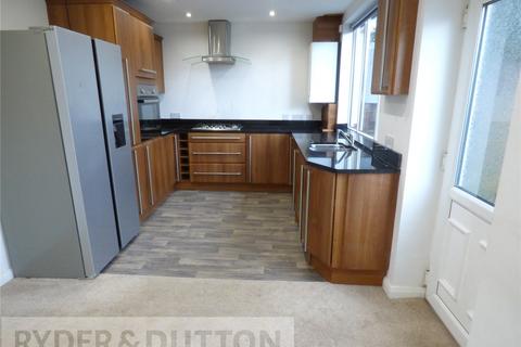 3 bedroom semi-detached house to rent, Lupin Avenue, Farnworth, Bolton, Greater Manchester, BL4