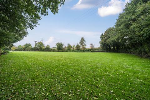 3 bedroom detached bungalow for sale, Cam, Dursley