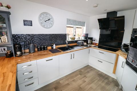 4 bedroom detached house for sale, Copse Lane, Hayling Island