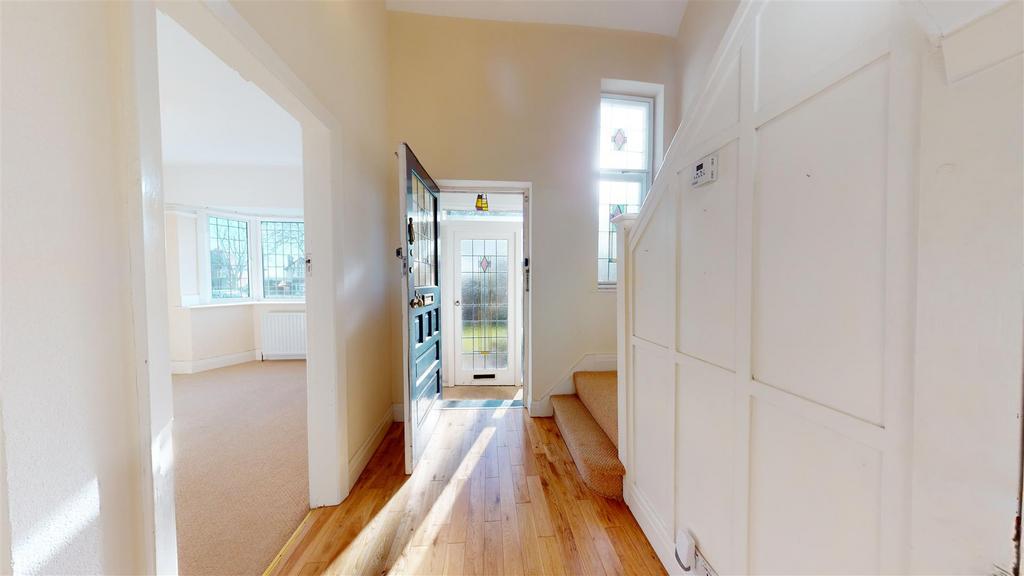 Sundorne Road 59 Hallway.jpg