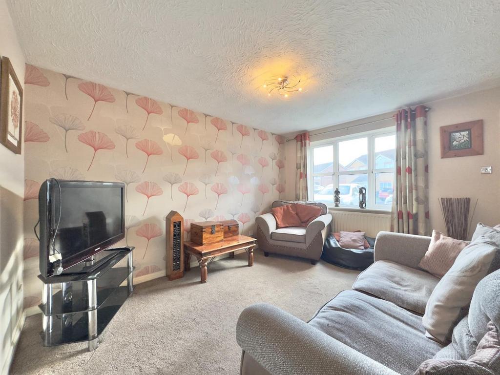 Storrs Wood View, Cudworth, Barnsley 3 bed terraced house for sale £