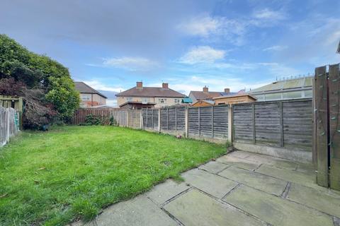 3 bedroom terraced house for sale, Storrs Wood View, Cudworth, Barnsley