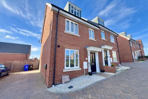 3 bedroom house for sale, Wilbur Close, Bury St. Edmunds