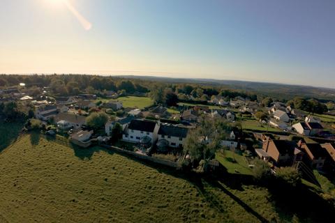 4 bedroom detached house for sale, Farm Road, Ruardean GL17