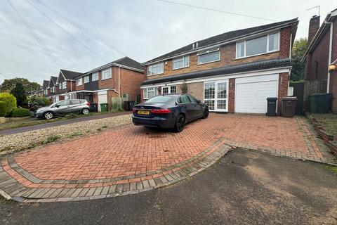 3 bedroom semi-detached house to rent, Mickleton Road, Solihull, B92