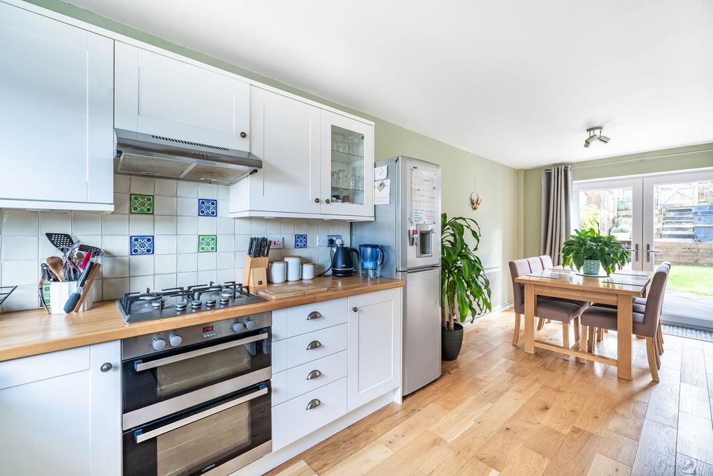 Mountain Wood, Bath BA1 3 bed terraced house for sale £375,000