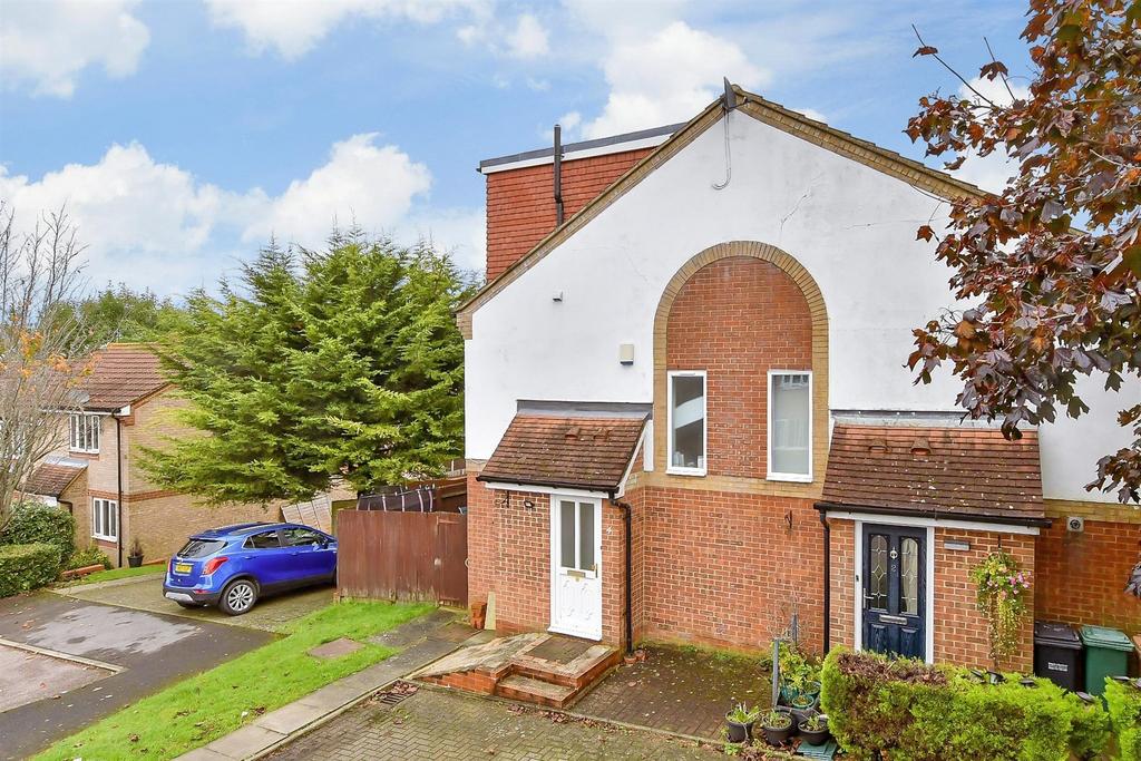 Lambert Road, Banstead, Surrey 3 bed semidetached house for sale £