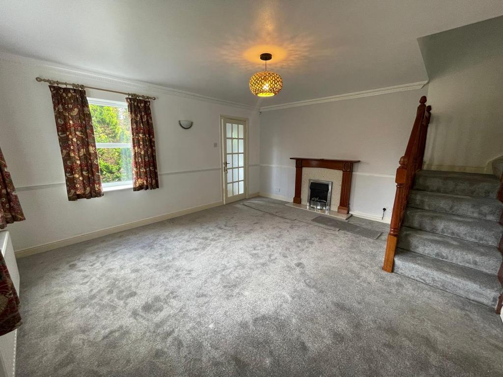 Station Approach, Burley in... 3 bed semidetached house to rent £