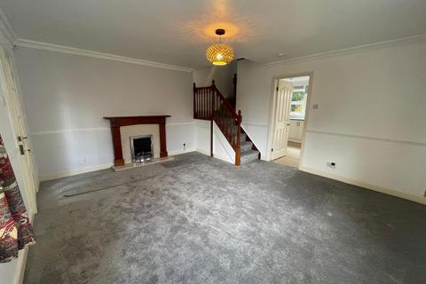 3 bedroom semi-detached house to rent, Station Approach, Burley in Wharfedale, Ilkley, West Yorkshire, LS29