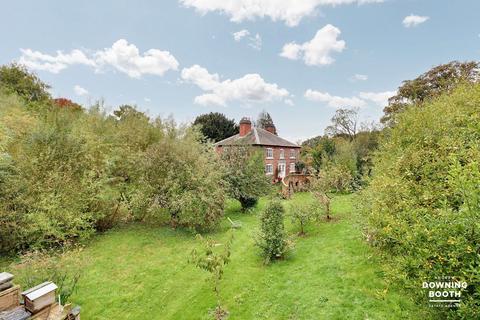 4 bedroom detached house for sale, Fradley Junction, Burton-on-trent DE13