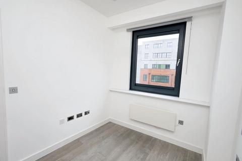 1 bedroom flat for sale, Flat 61 Brickfield Court, 5 Bath Road, Slough, Buckinghamshire, SL1 3FX