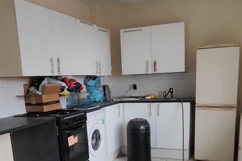 1 bedroom flat to rent, ASH TREE ROAD, TIVIDALE, OLDBURY