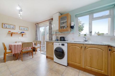 10 Alfriston Avenue, Harrow, HA2 7DZ