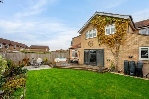 4 bedroom detached house for sale, Wilstrop Farm Road, Copmanthorpe, York