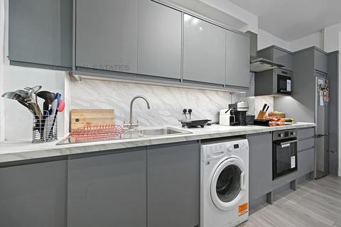 Ranelagh Mews, Ealing, W5