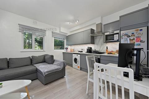 6 Ranelagh Mews, London, W5 5RN