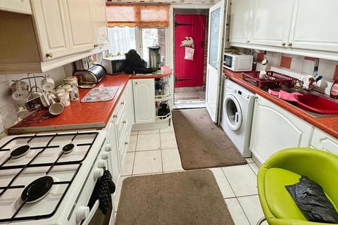 3 bedroom terraced house for sale, Holts Lane, Tutbury, Burton-on-Trent, DE13