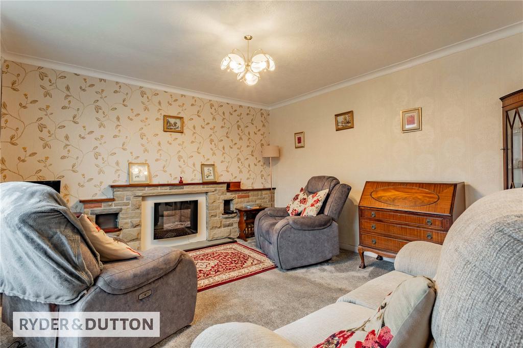 Derwent Drive, Huddersfield, West... 2 bed bungalow for sale £175,000
