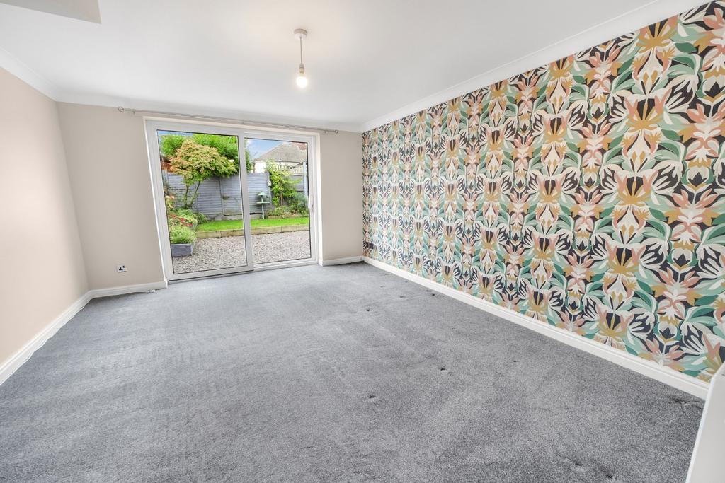 Whimbrel Avenue, NewtonLeWillows... 2 bed semidetached house to rent