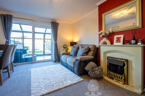 2 bedroom end of terrace house for sale, Warwick Drive, Wymondham, Norfolk, NR18