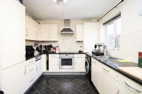 4 bedroom terraced house for sale, Garden Close,  Poulton-le-Fylde, FY6