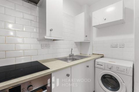 2 bedroom apartment for sale, Latium Close, Holywell Hill, St. Albans, AL1 1XU