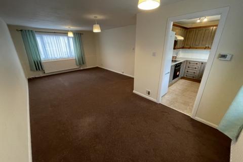 3 bedroom terraced house to rent, Falcon Cliff Court, Douglas, IM2 4AH