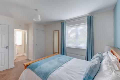 1 Almondsbury Close, Redditch, B97 6BF