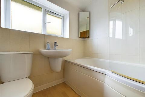 21 Stiles Road, Arnold, Nottingham, NG5 6RE