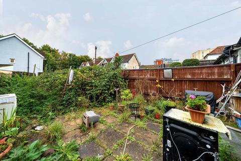 3 bedroom semi-detached house for sale, Slough,  Berkshire,  SL1