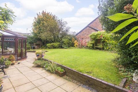 4 bedroom detached house for sale, Knighton Close, Broughton Astley, Leicester