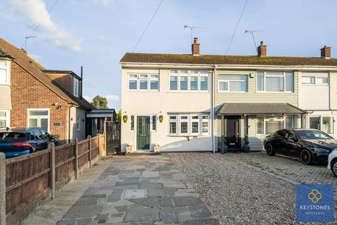 24b Hamlet Road, Romford, RM5 2DS
