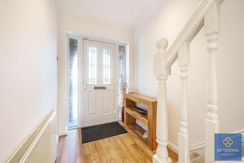 37 Helmsdale Road, Romford, RM1 4DN
