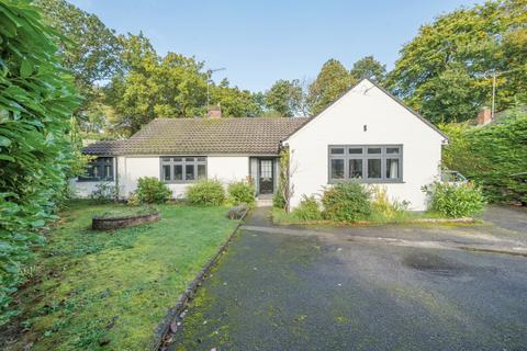 6 Dartnell Crescent, West Byfleet, KT14 6QG