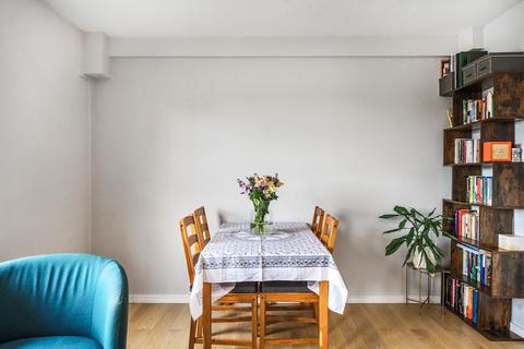 78 Brockill Crescent, London, SE4 2QB