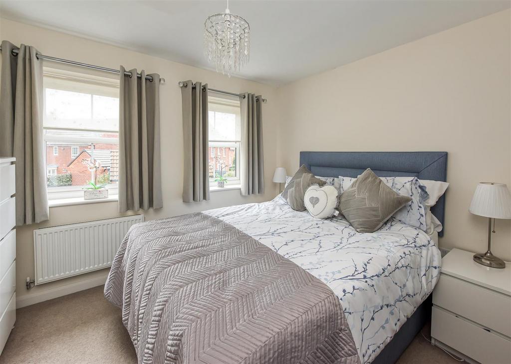 2 Lickey Close-Bedroom 2.jpg
