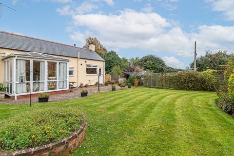 2 bedroom detached bungalow for sale, Rothwell Road, Desborough NN14