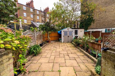 4 bedroom terraced house to rent, Hannibal Road, London, Greater London, E1