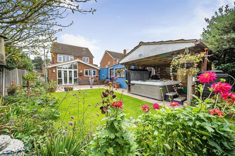 3 bedroom detached house for sale, Tothill Street, Minster, Ramsgate