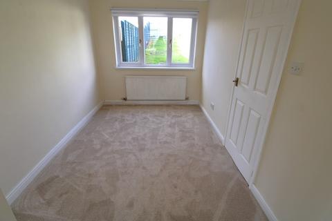 82 The Spinney, Brackla, Bridgend, CF31 2JE
