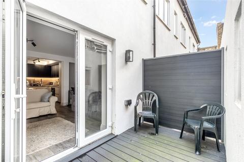 1 bedroom apartment to rent, Millers Terrace, London, E8