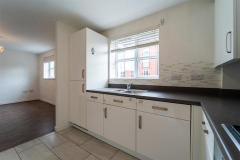 2 bedroom house to rent, Tanners Way, Birmingham B29