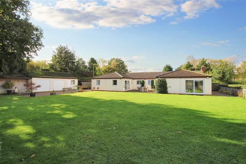 4 bedroom detached bungalow for sale, Fulmodeston Road, Hindolveston