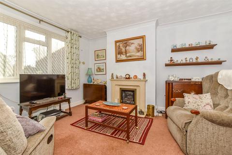 3 bedroom semi-detached house for sale, Shipbourne Road, Tonbridge, Kent