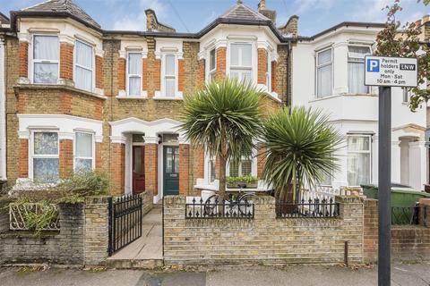9 Adelaide Road, London, E10 5NN